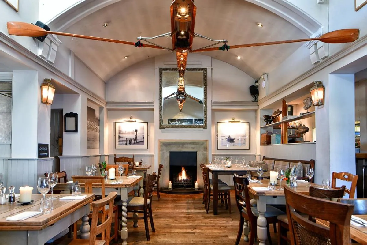 Image 3 of The Bridge Pub & Rooms
