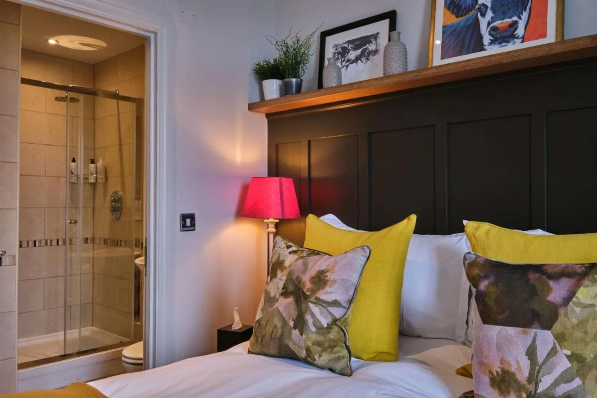 Image 3 of The Bulls Head Hotel