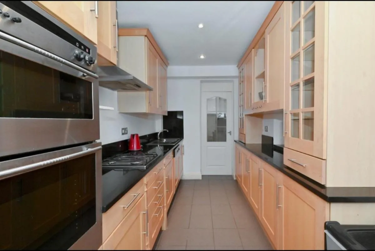 Image 4 of The Cadogans 3 bedrooms 3 bathrooms