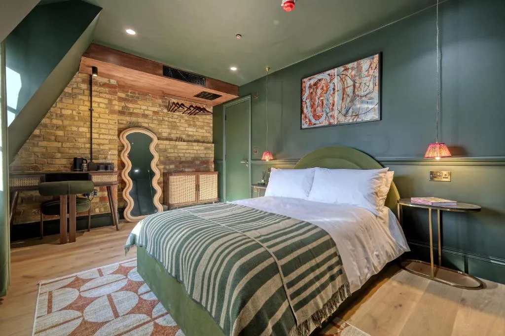 Image 1 of The Carlton Tavern Hotel