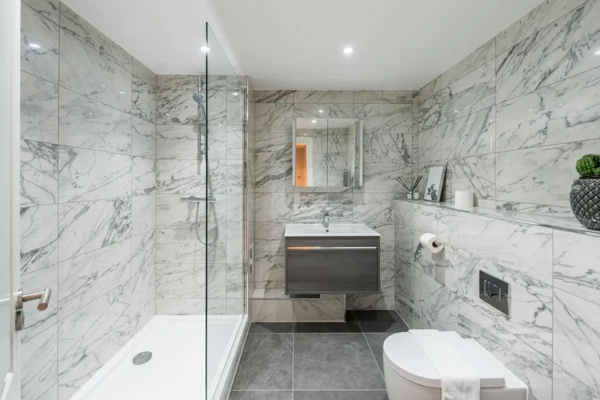 Image 3 of The Carlyle – Stunning Serviced Apartments