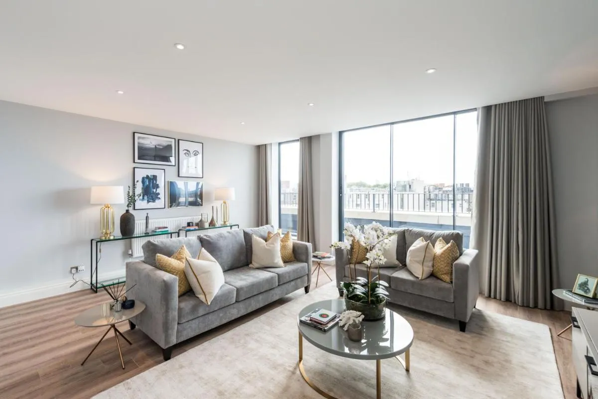 Image 5 of The Carlyle – Stunning Serviced Apartments
