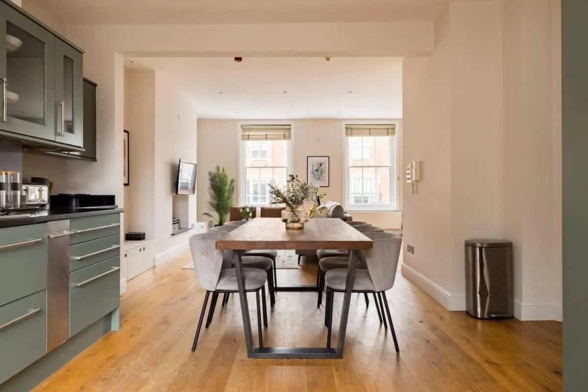 Image 3 of The Chelsea Nest – Stylish 2BDR with Balcony
