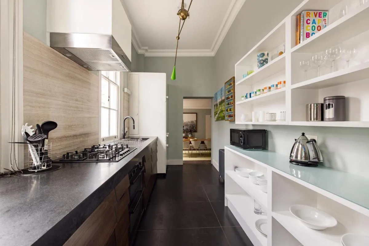 Image 5 of The Colouring Book 3 Bedroom Home in Notting Hill