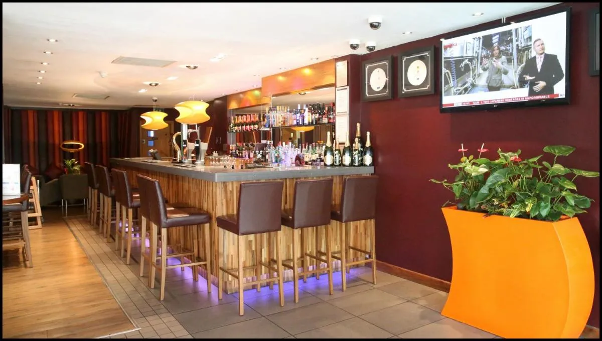 Image 5 of The Continental Hotel, Heathrow
