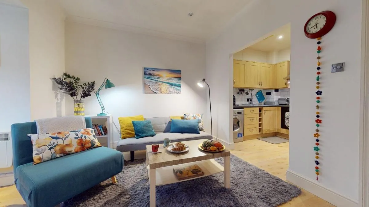 Image 4 of The Cosy Bay Near Tower Bridge
