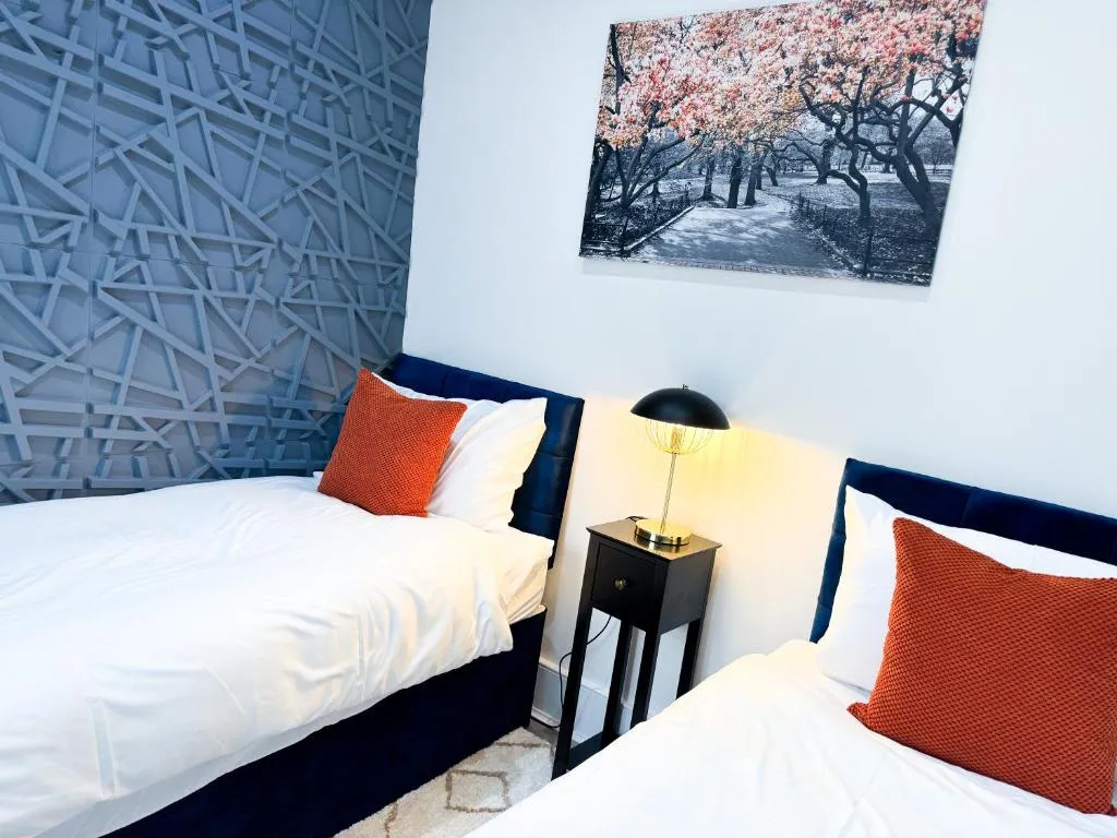 Image 1 of The Cosy Catford Apartment – 2bd