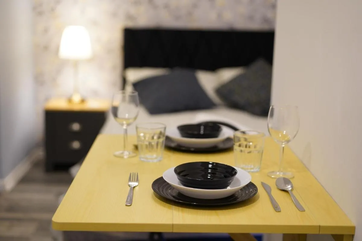 Image 4 of The Cosy Nook Studio #5
