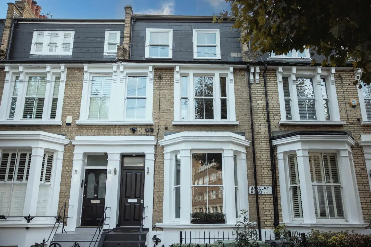 Image 3 of The Elegant Fulham Maisonette with Terrace