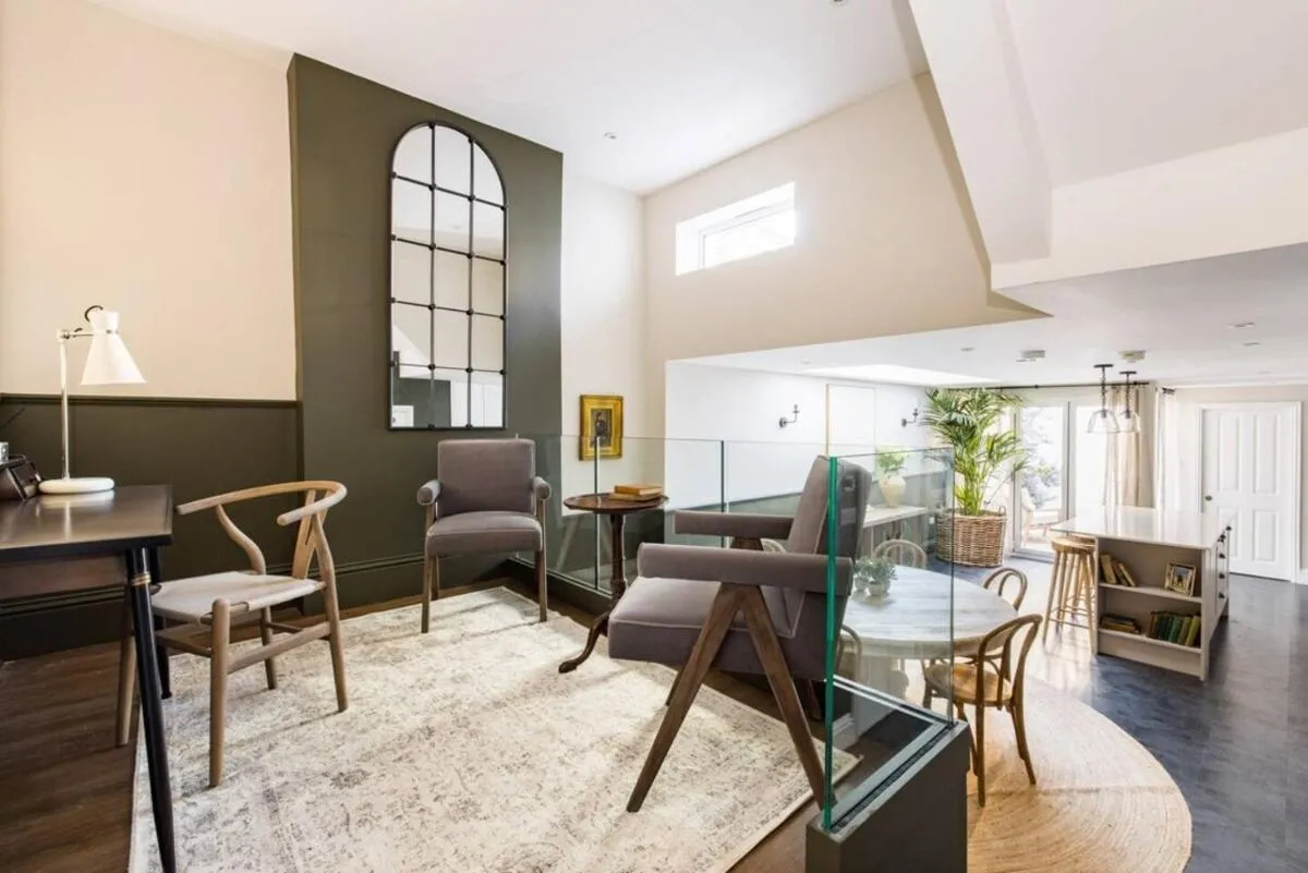 Image 4 of The Fulham House by HoK Living