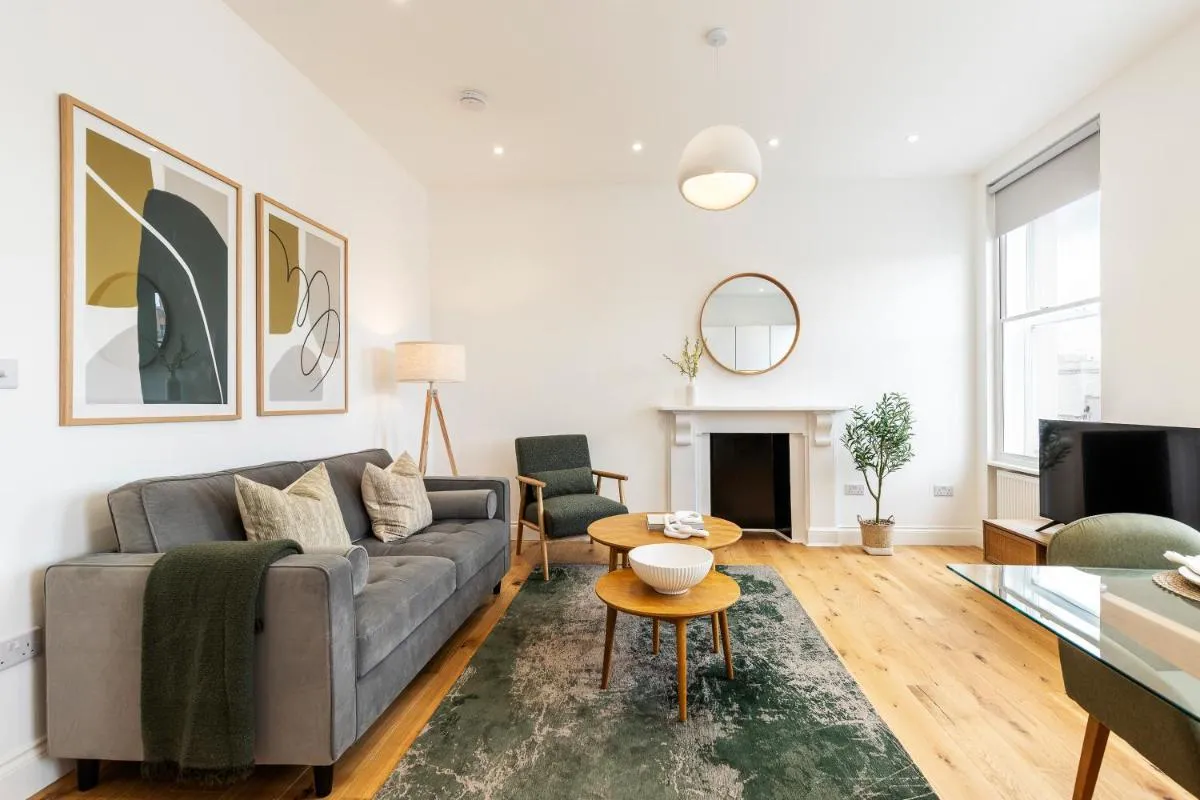 Image 3 of The Fulham Residences