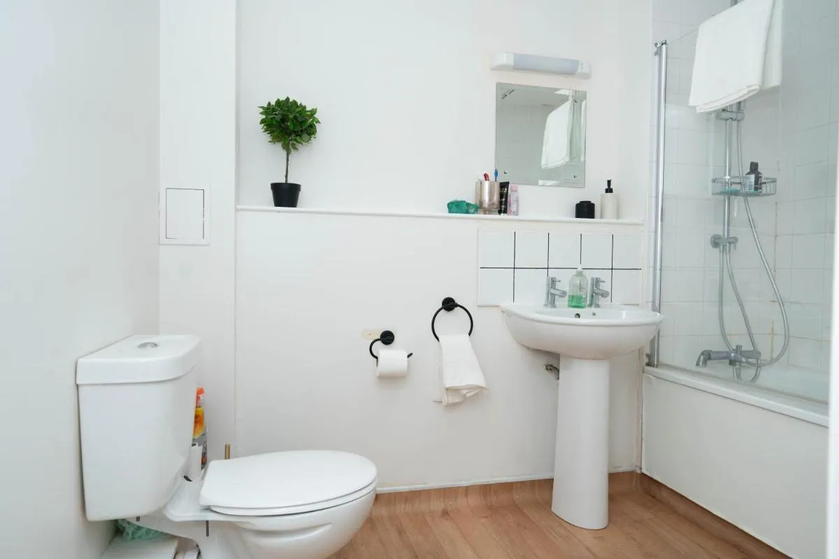 Image 3 of The Hideaway Apartment