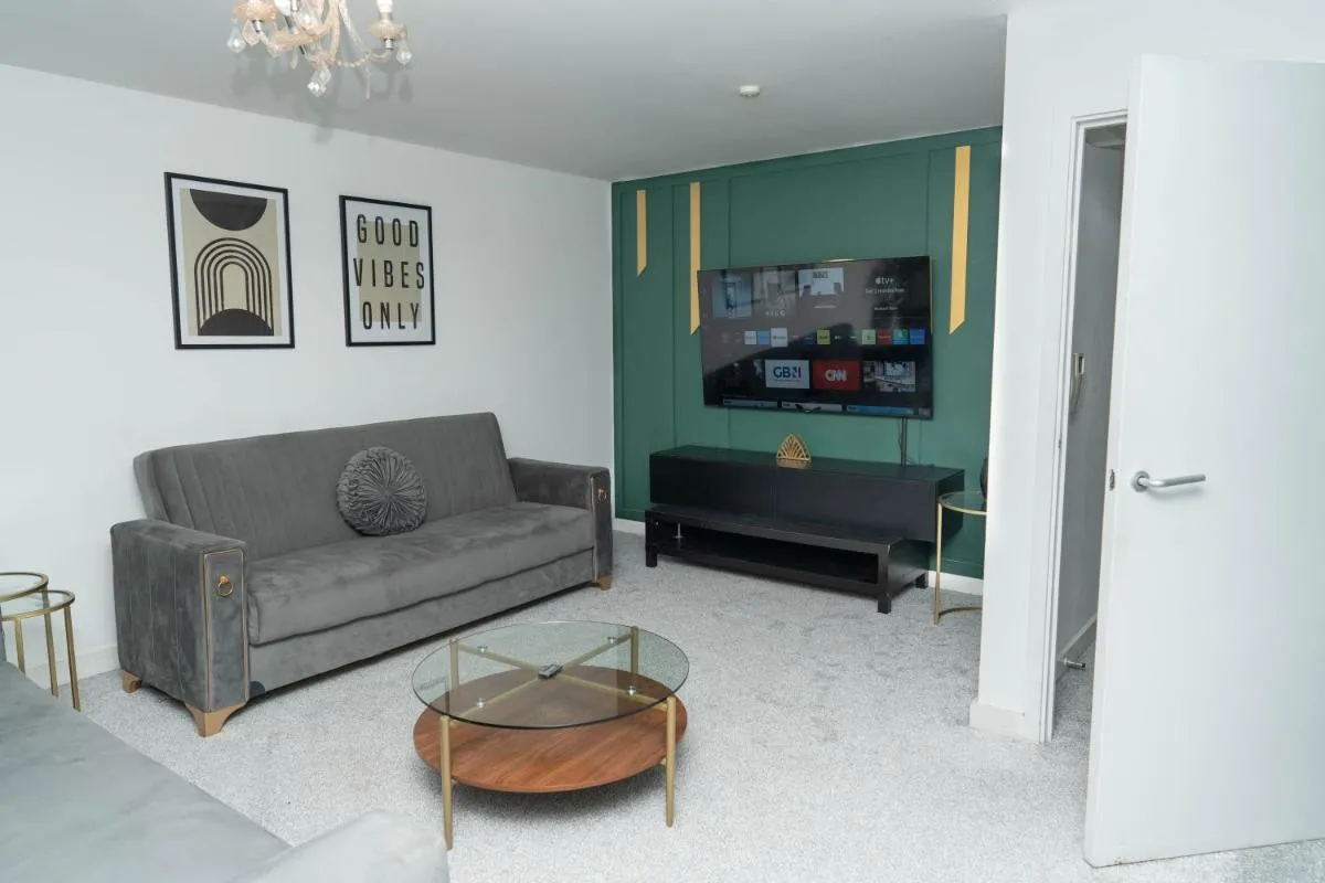 Image 5 of The Hideaway Apartment