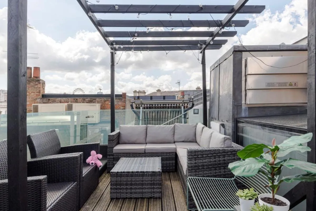 Image 4 of The Instagood Apartment – Covent Garden – by Frankie Says