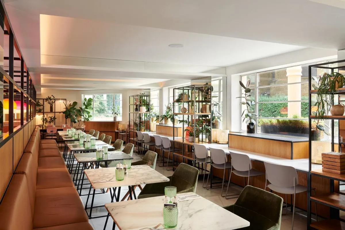 Image 4 of The Level at Melia White House