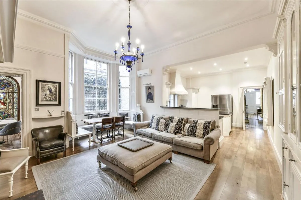 Image 4 of The Mayfair Rectory