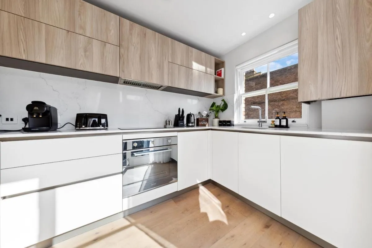 Image 4 of The Notting Hill Villa