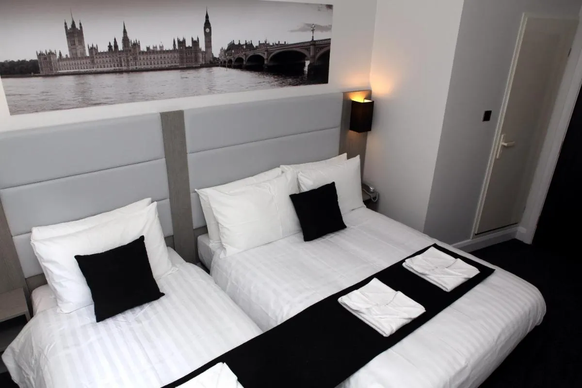 Image 3 of The Omega Hotel