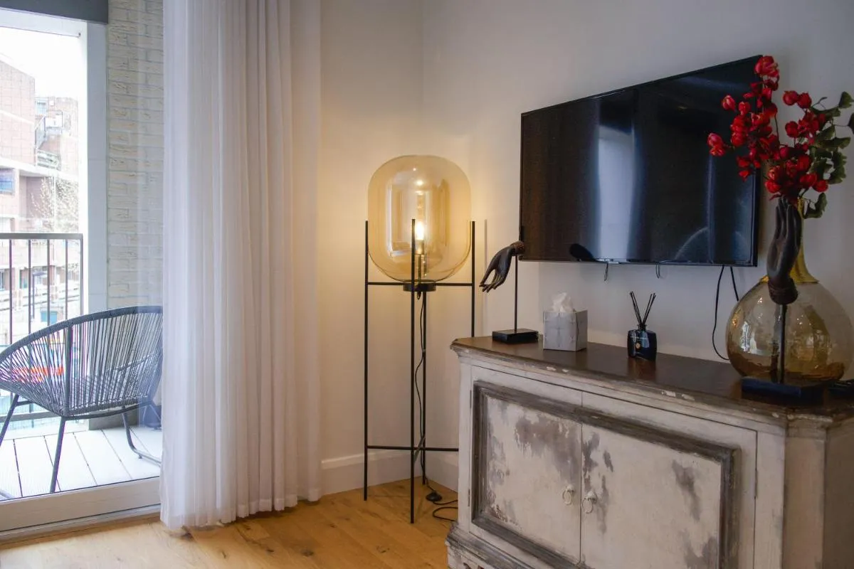 Image 5 of The Portobello Apartment
