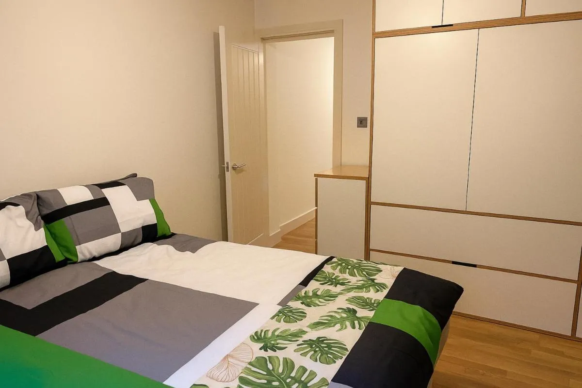 Image 5 of The Quiet City Escape 2 bedroom, 1 Bathroom