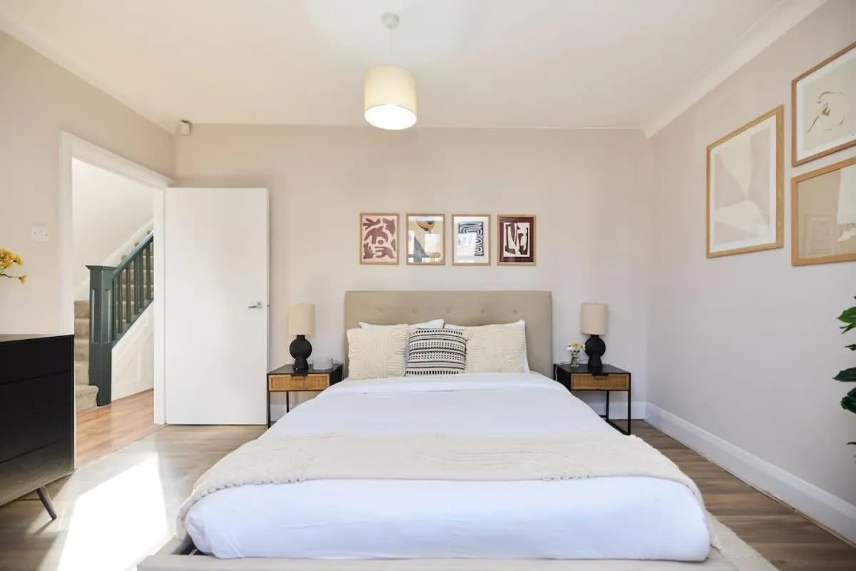 Image 4 of The Randall Retreat – Spacious 4BDR Home with Garden