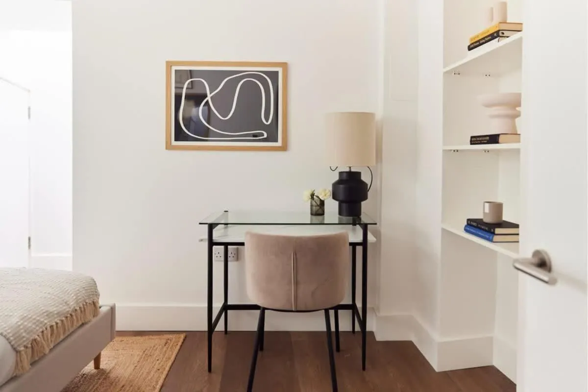 Image 4 of The Ravenscourt Park Escape – Bright 2BDR Flat
