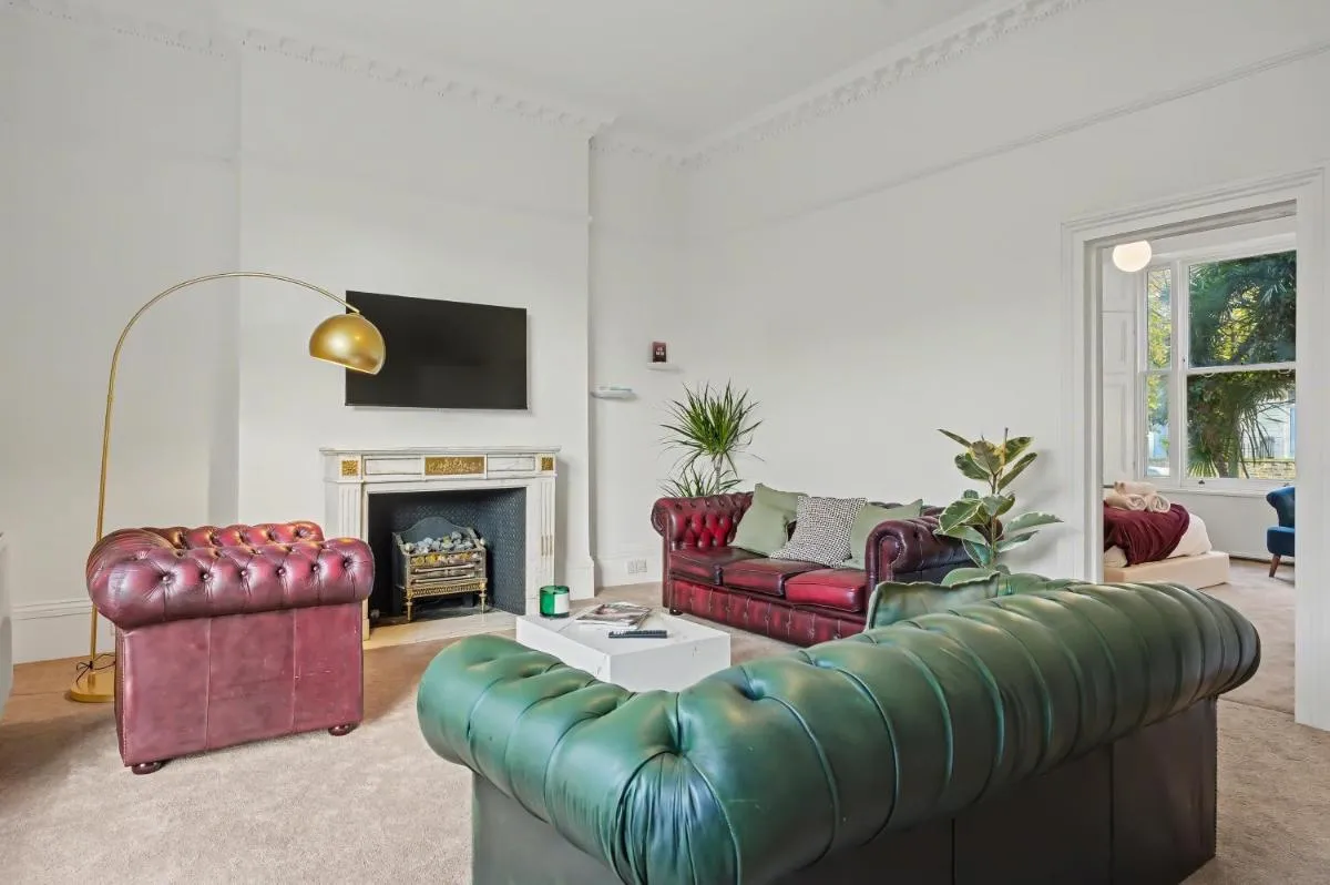 Image 5 of The Regents Park Townhouse