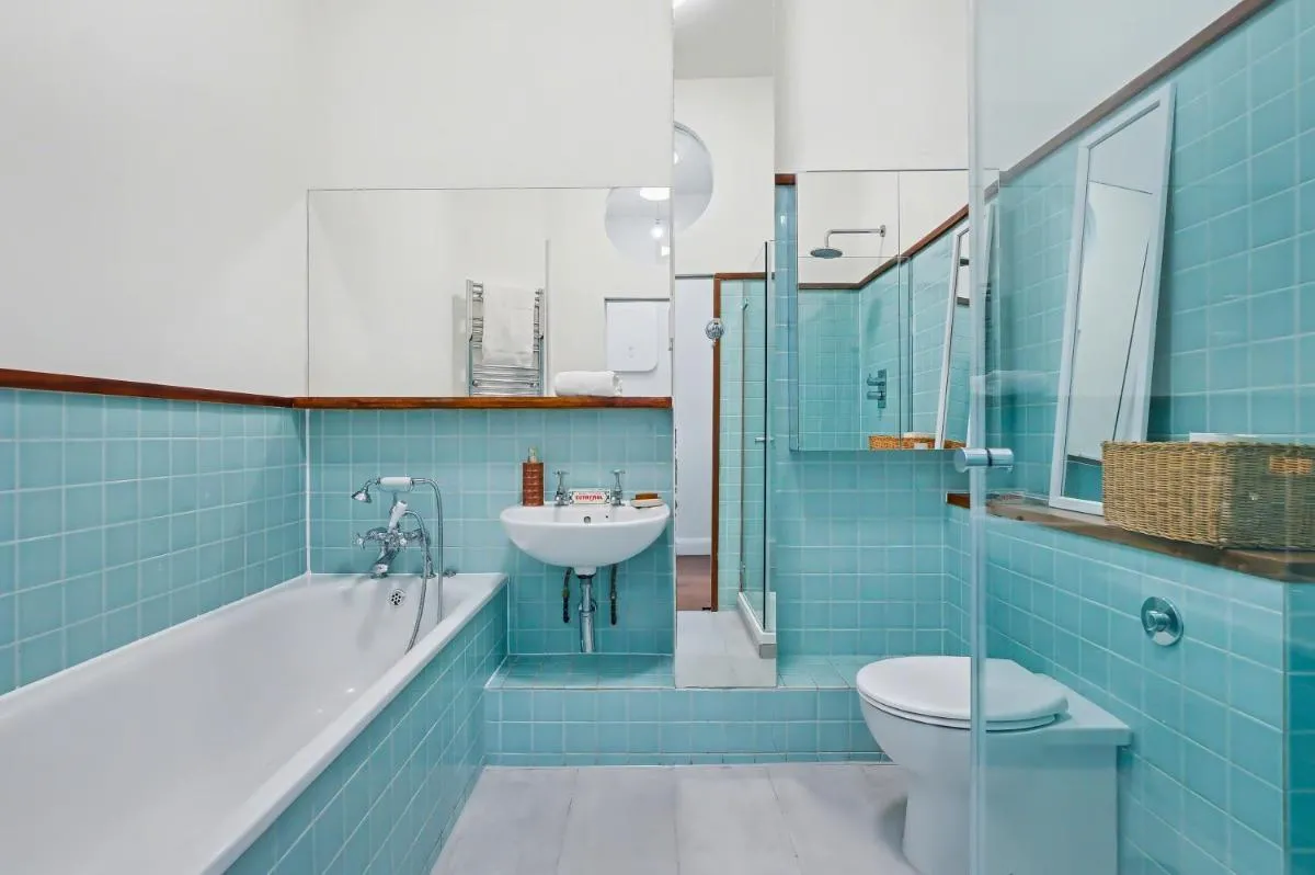 Image 3 of The Regents Park Townhouse