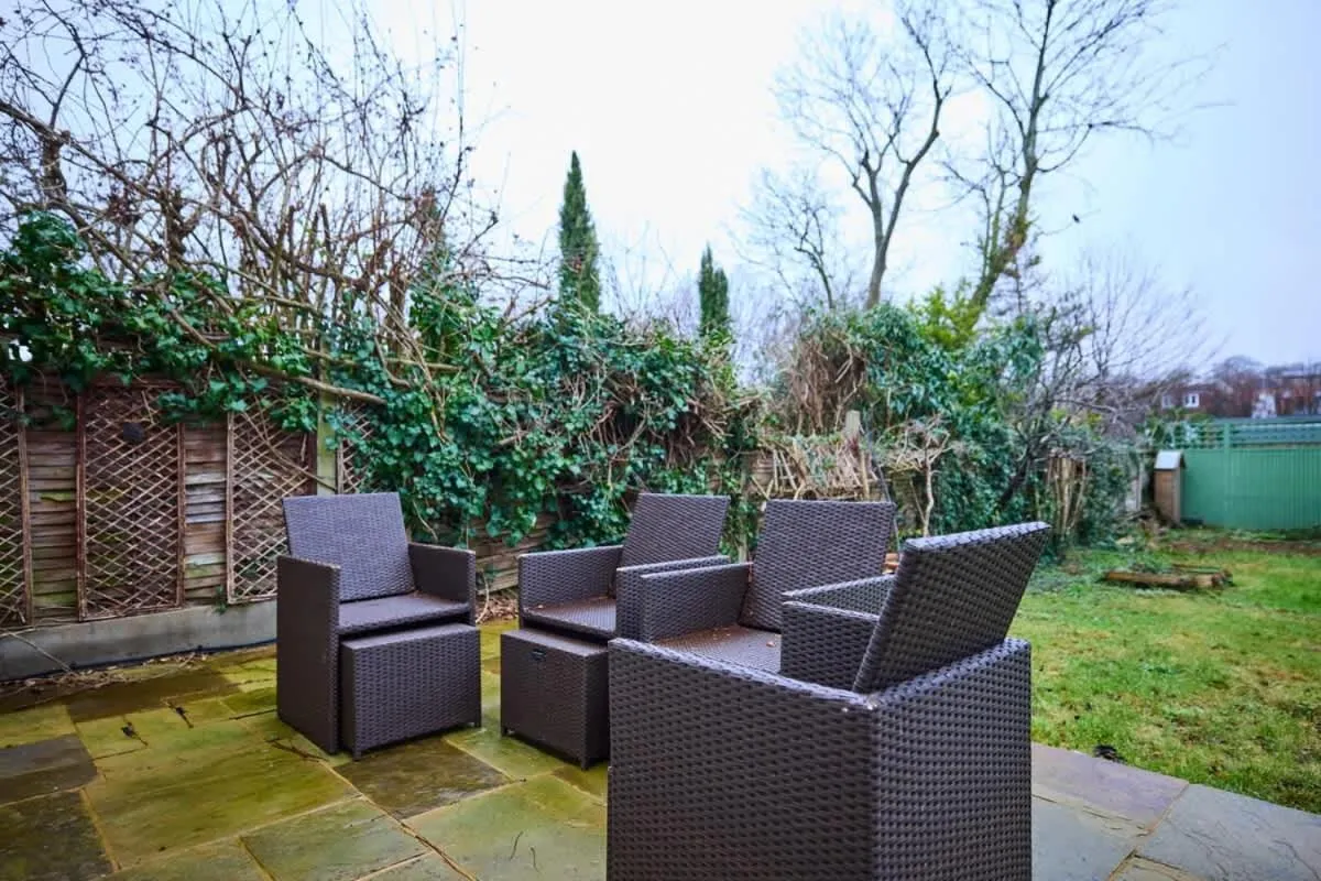 Image 5 of The Rosebery Retreat – Inviting 4BDR with Garden