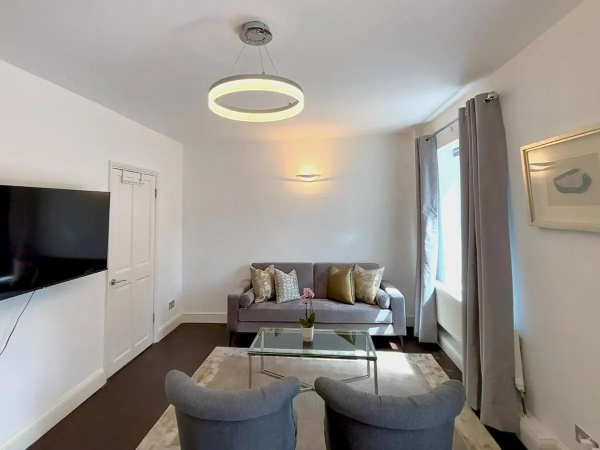 Image 5 of The Seraphina Suite – Chelsea