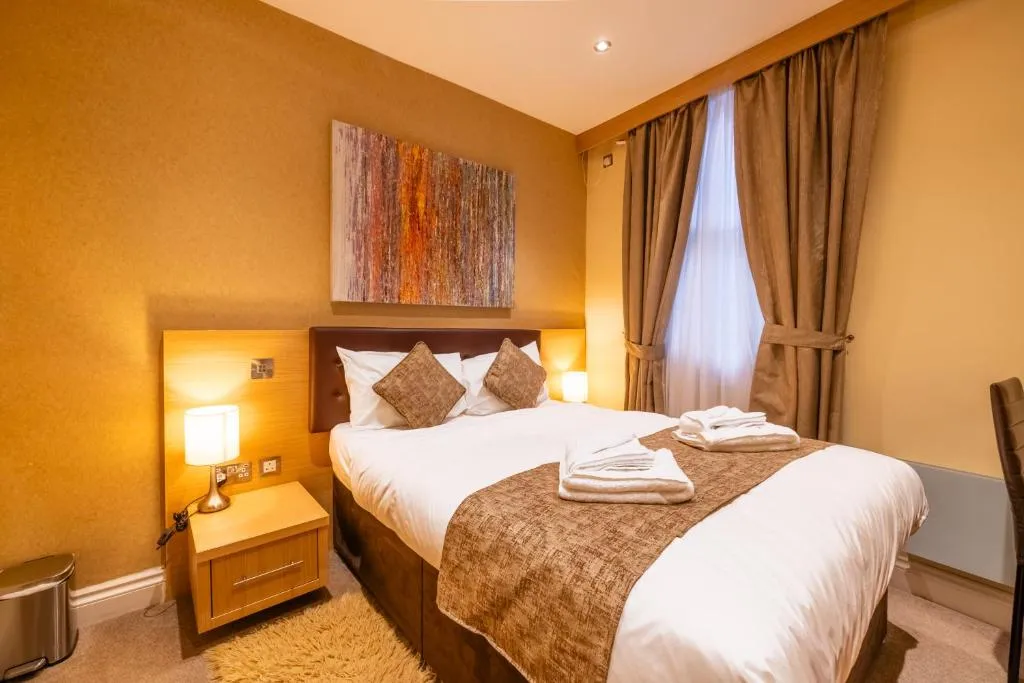 Image 1 of The Shoreditch Inn