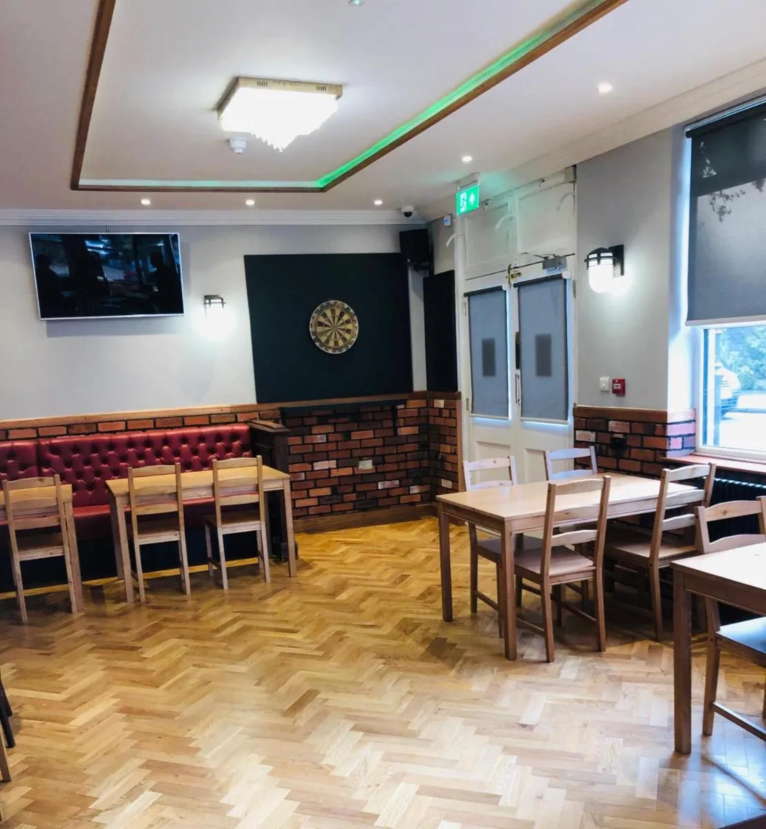 Image 4 of The Six Bells Hotel