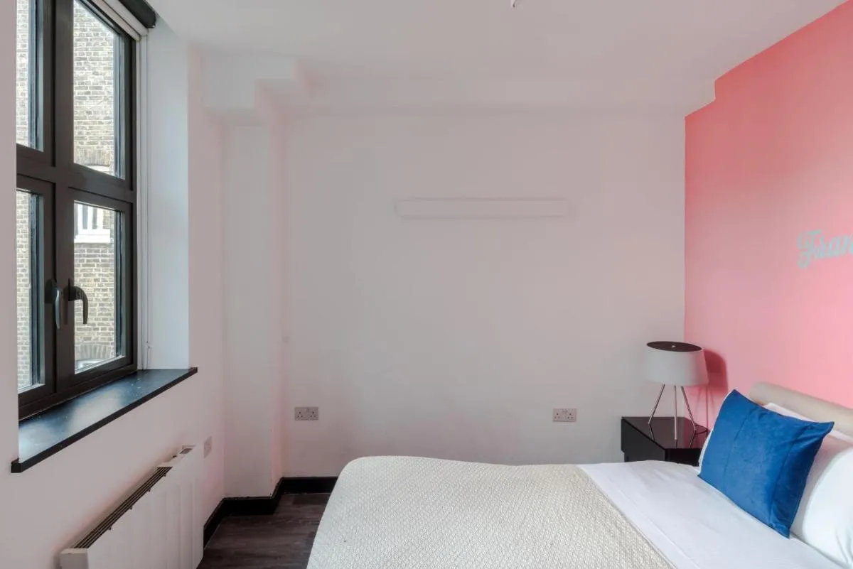 Image 4 of The “Slaycation” Crib – Soho – by Frankie Says
