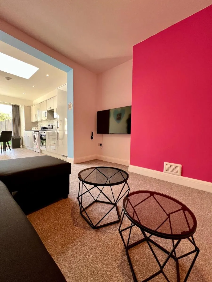 Image 4 of The Snug