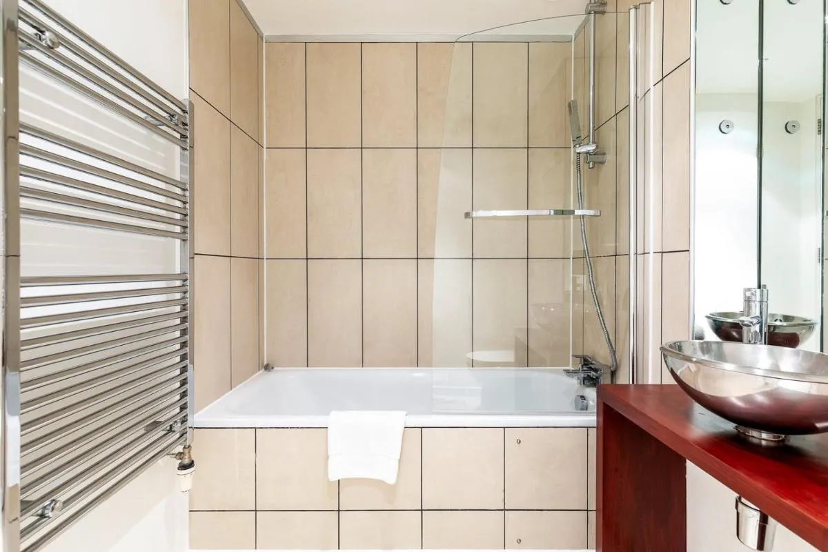 Image 4 of The Spaceworks: Stylish Flat Near Shoreditch