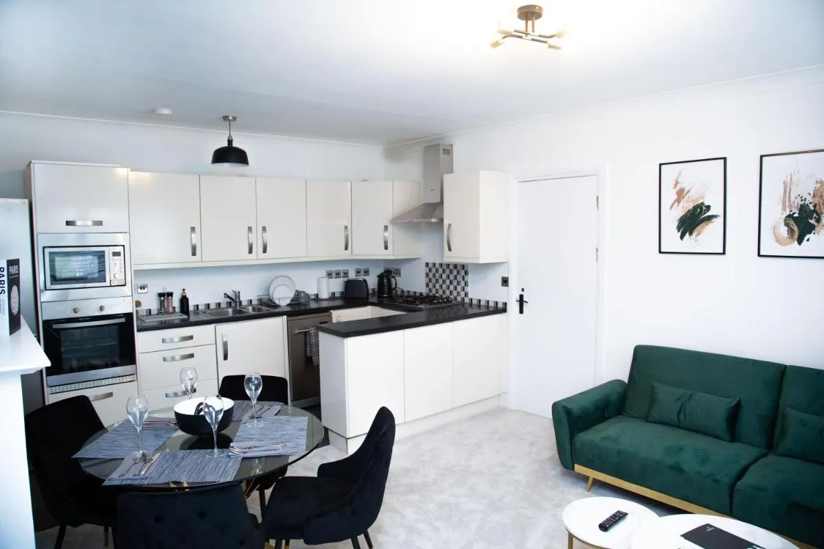 Image 4 of The Staverton Suite, London