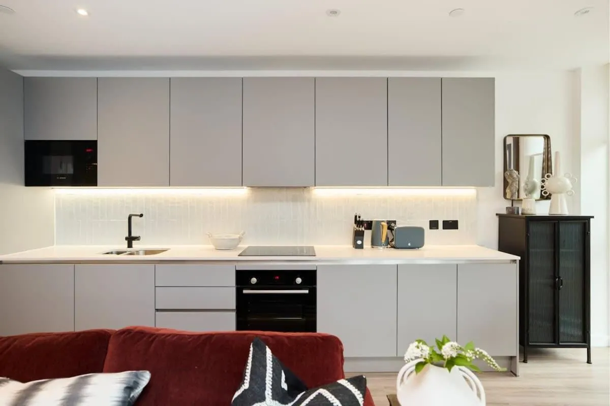 Image 5 of The Tottenham Hale Crib – Trendy 2BDR Flat with Balcony