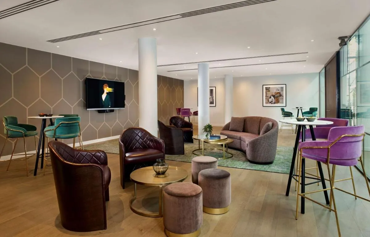 Image 5 of The Westminster London, Curio Collection by Hilton