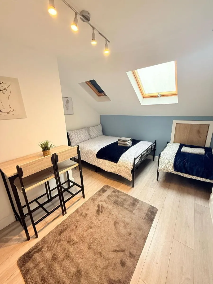Image 5 of Tottenham En Suites Guest Rooms