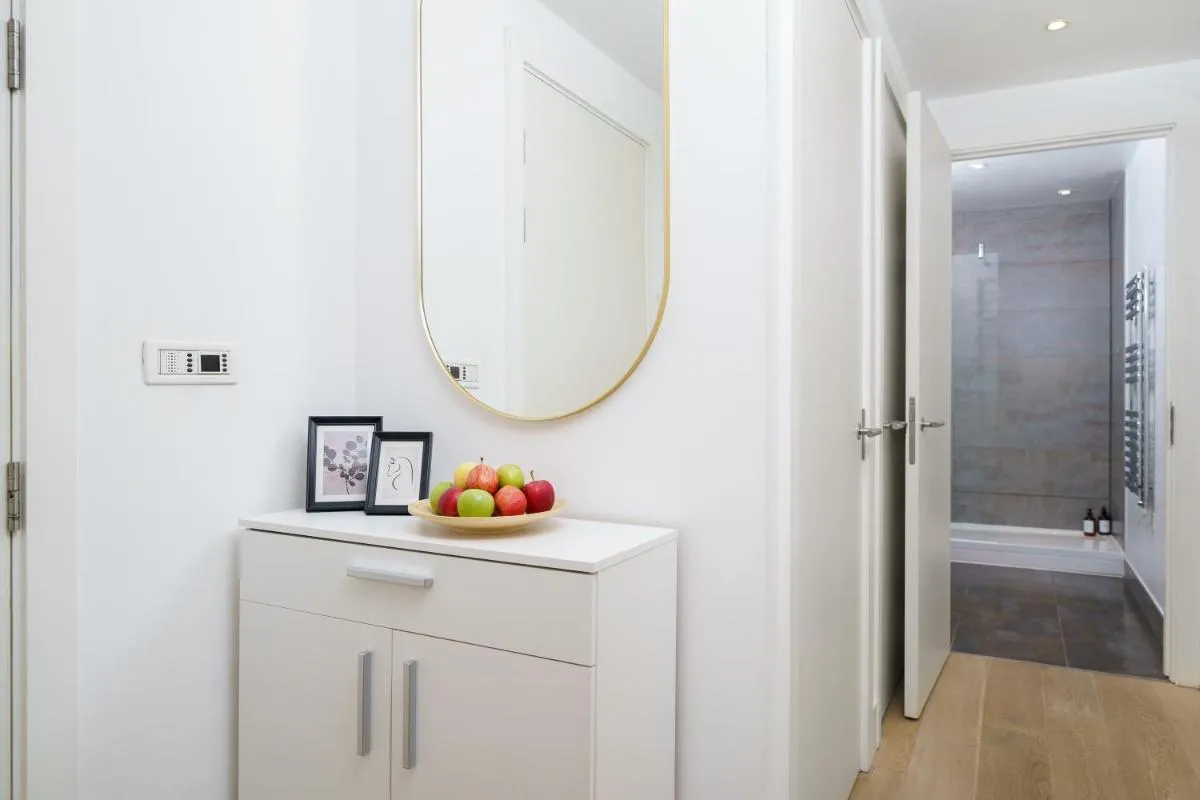 Image 3 of Trafalgar SQ 1 Bedr, 3 Beds sleeps 6