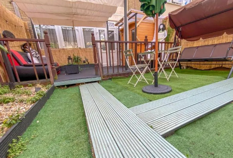 Image 5 of TranquilHaus! 3BR Retreat with Spa Saunas, Hot Tub & Garden Cinema