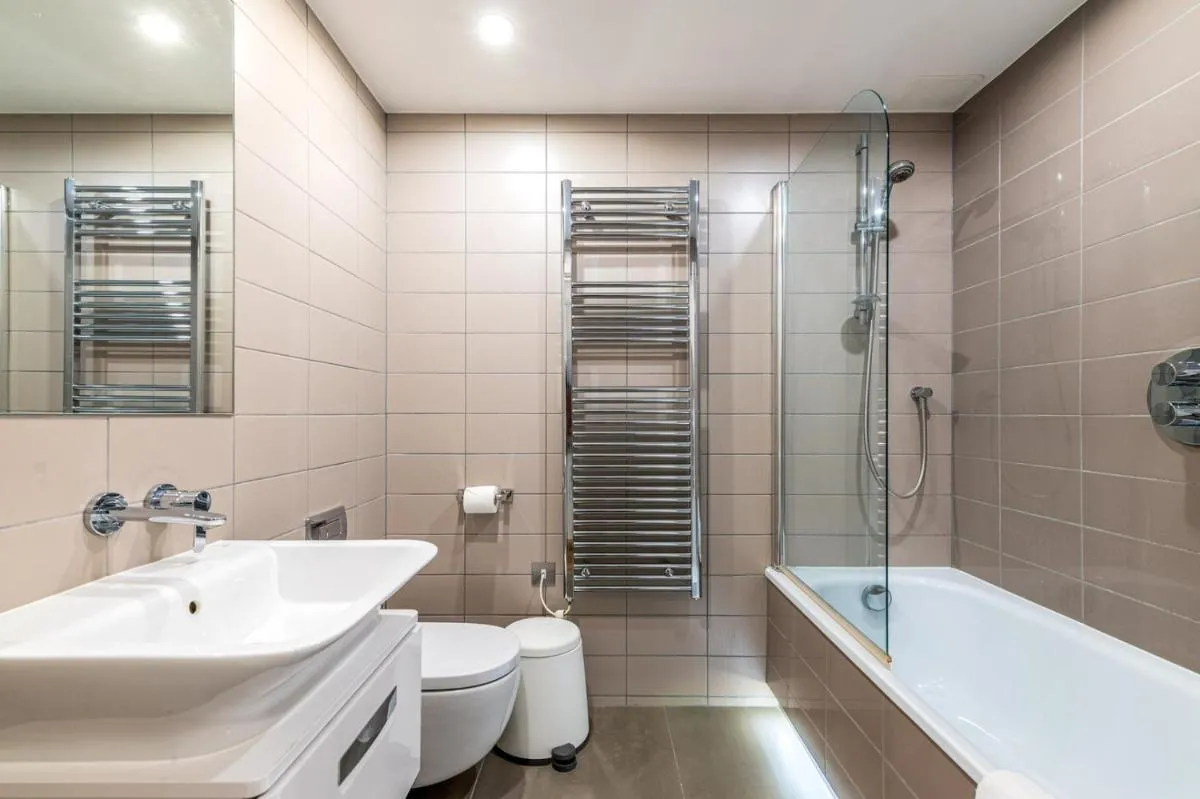 Image 4 of Trendy Kings Cross Flat