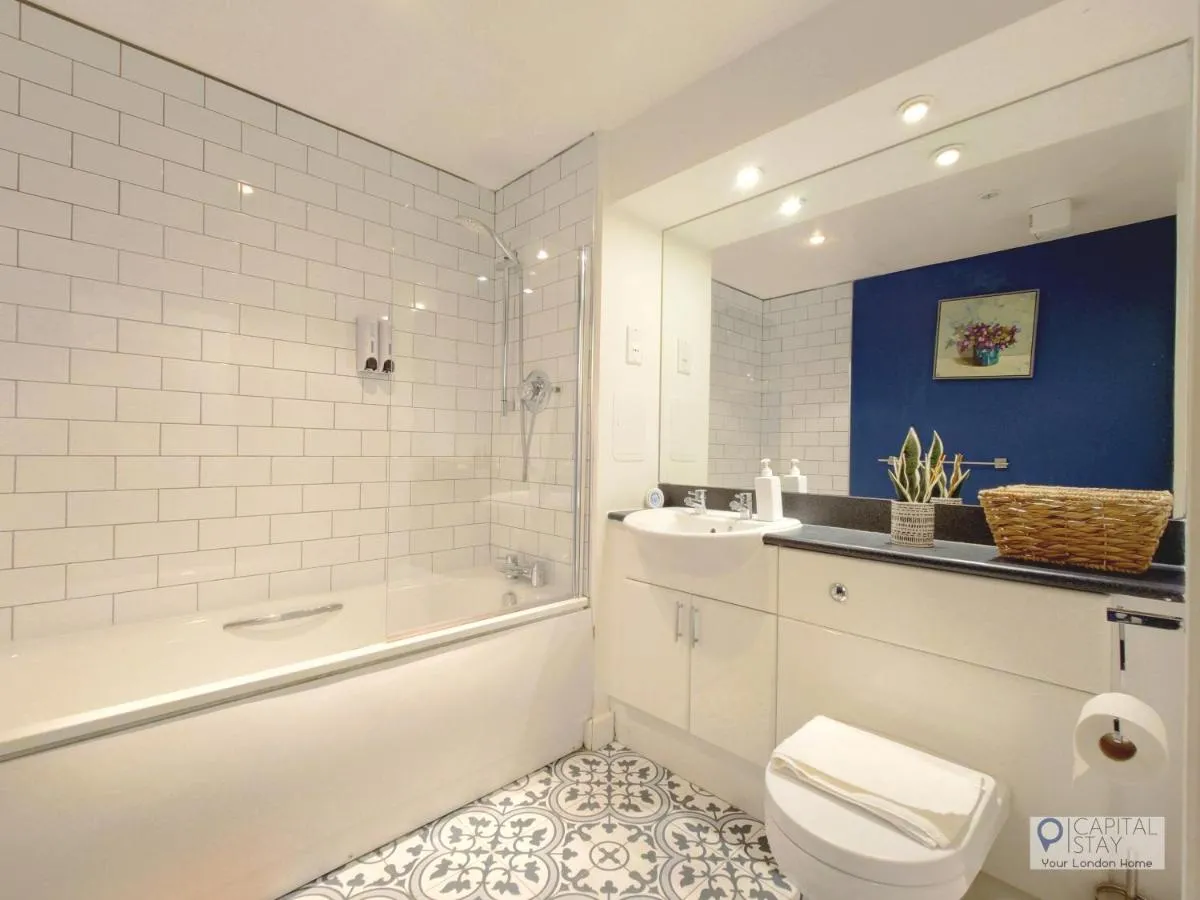 Image 3 of Two Bed Serviced Apartment by London Docklands