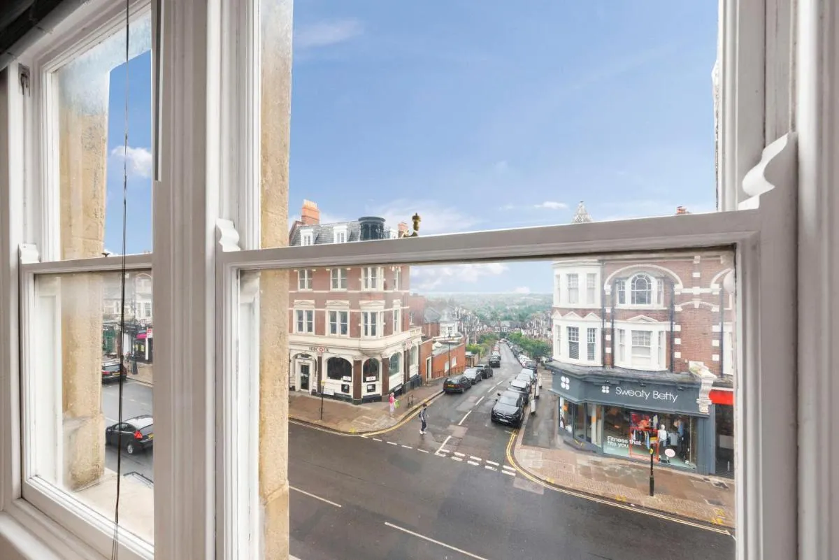 Image 4 of Two Bedroom Apartment Muswell Hill – Second Floor