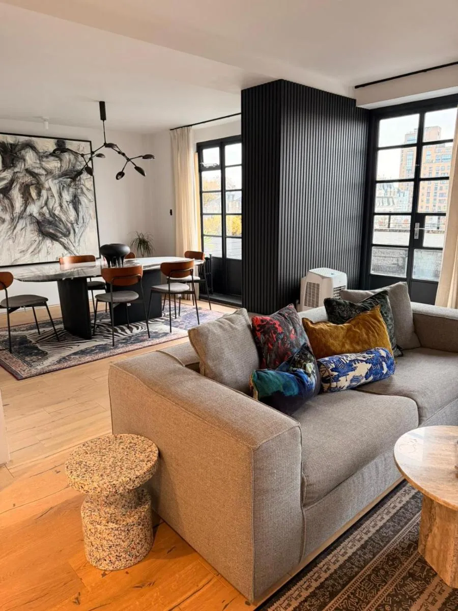Image 4 of Two Bedroom Flat in Kensington