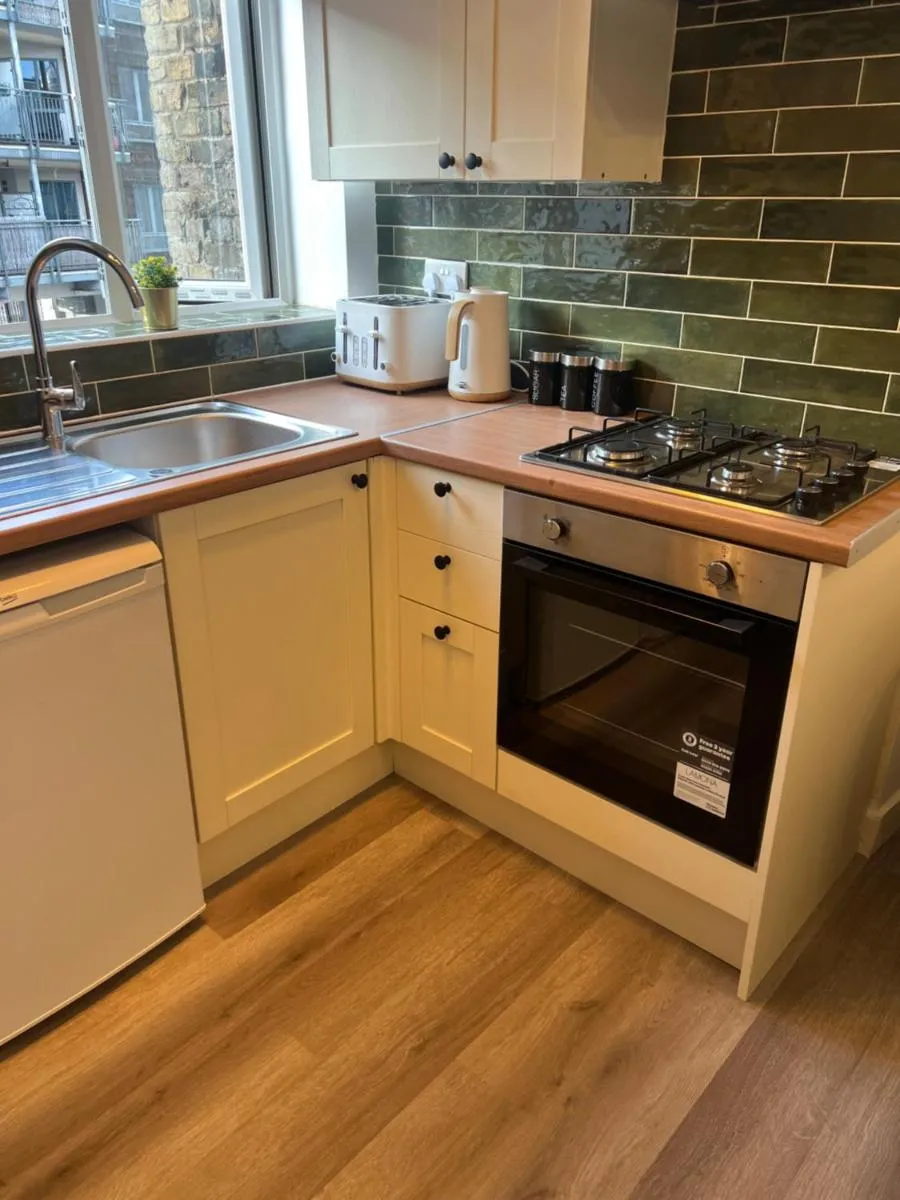 Image 4 of Two Bedroom Hanwell Modern Nest