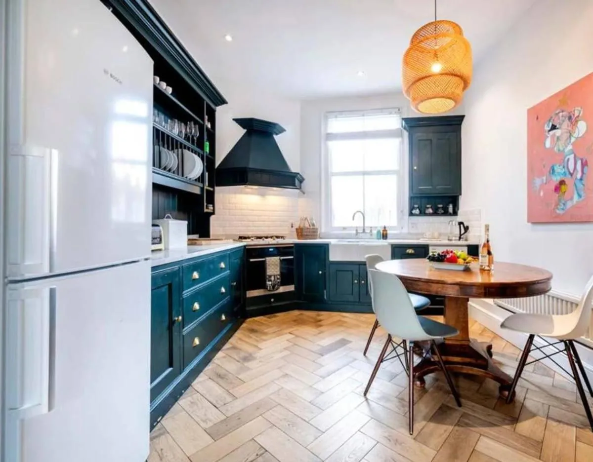 Image 4 of Unbeatable location-Chelsea flat