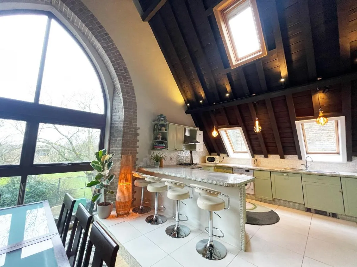 Image 4 of Unique Crystal Palace Park Church Conversion