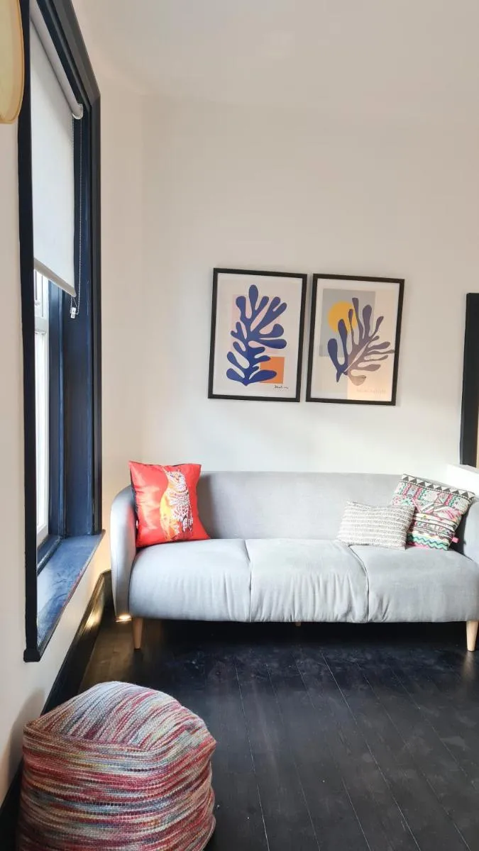 Image 4 of Unique and cozy apartment in central London