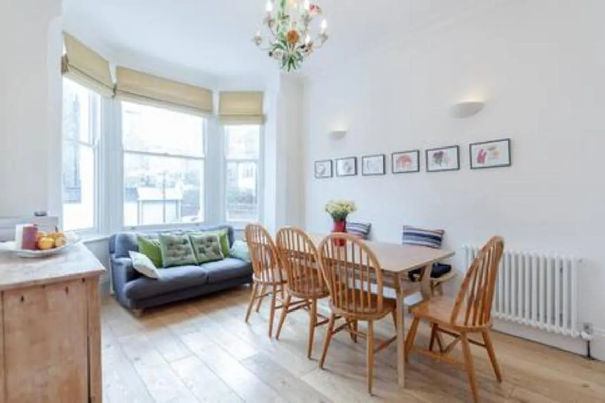 Image 4 of Vauxhall 3 Bed House by BaseToGo